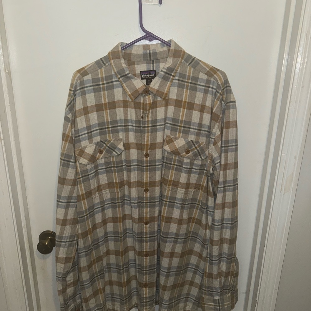 Patagonia Tan and Gray Checkered Shirt